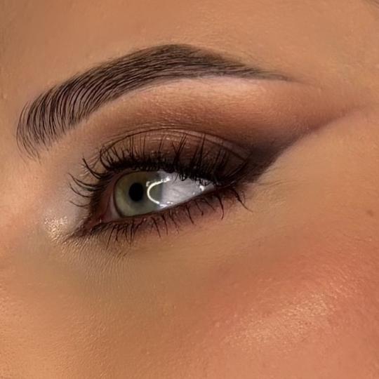 Aura Beauty #beograd Make-up / šminkanje Profesionalno šminkanje - za svečane prilike Profesional