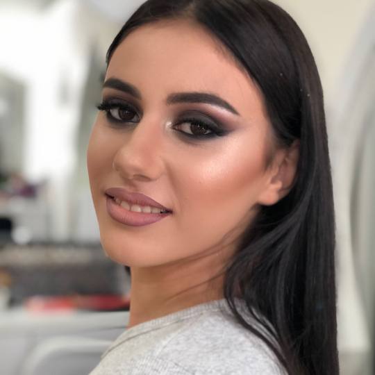 Olymp Beauty #nis Make-up / šminkanje šminka Profesionalno šminkanje + veštačke trepavice Ardel