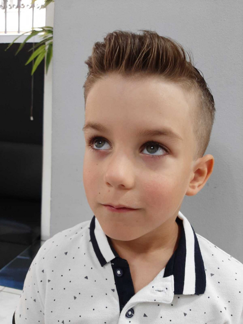 Dečije šišanje - za dečake od 8 - 14 godina - Headroom, Beograd Dečije šišanje Frizerski saloni Dečije šišanje, Beograd, Centar, Stari grad, Dorćol