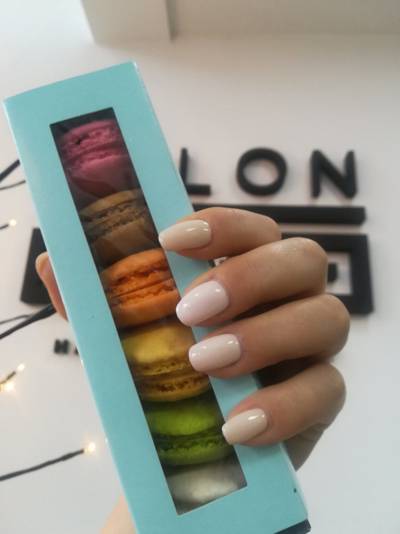SALON 26 - Dorćol #beograd Gel lak