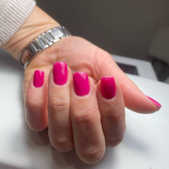 Studio 3S #beograd Gel lak Manikir + Gel lak - ruke gel lak