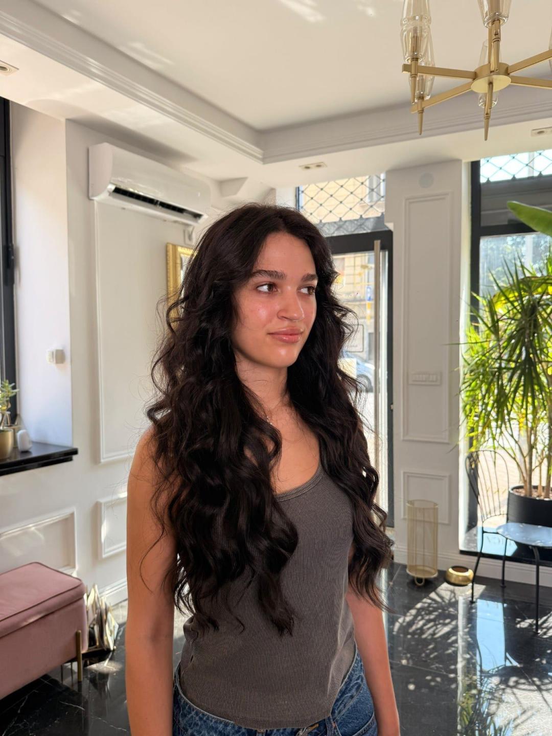 Nadogradnja kose po pramenu - 70cm - Esthetique Privé, Beograd Nadogradnja kose Frizerski saloni Nadogradnja kose, Beograd, Centar, Stari grad, Dorćol