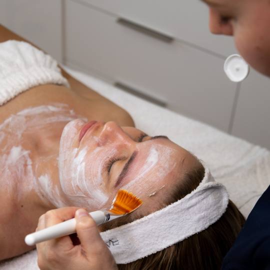 Brow & Glow #novisad Tretman lica Higijenski tretman lica