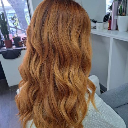 Bella Nova #beograd Feniranje i stilizovanje Feniranje na talase - kosa srednje dužine