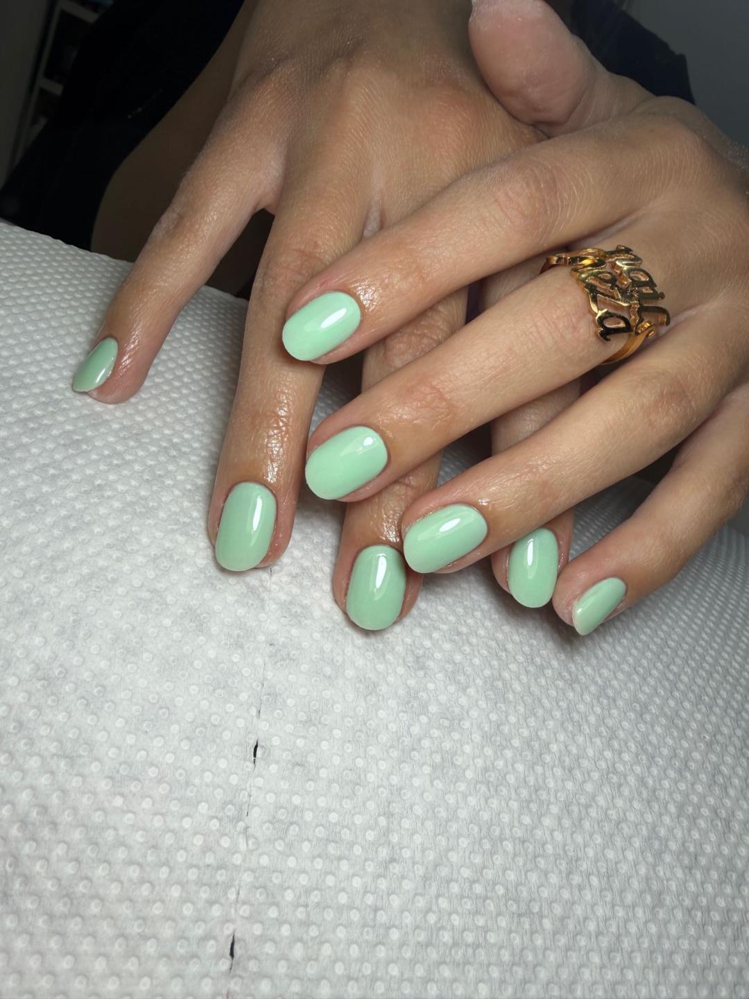 Korekcija noktiju salonski rad - S dužina - Sneža Nails, Beograd Izlivanje noktiju Nokti Izlivanje noktiju, Beograd, Novi Beograd Stari Merkator