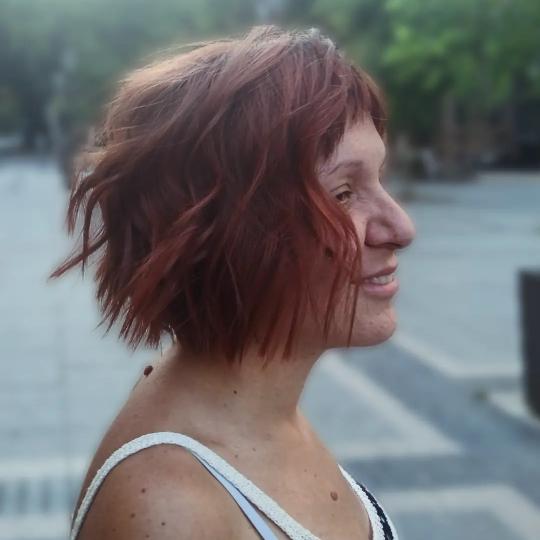 Hairrific #sombor Žensko šišanje Šišanje + feniranje na ravno - kosa srednje dužine / ekstra g