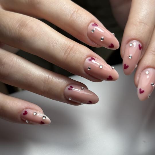 Mia bella beauty #novisad Ojačavanje noktiju Ojačavanje noktiju gelom