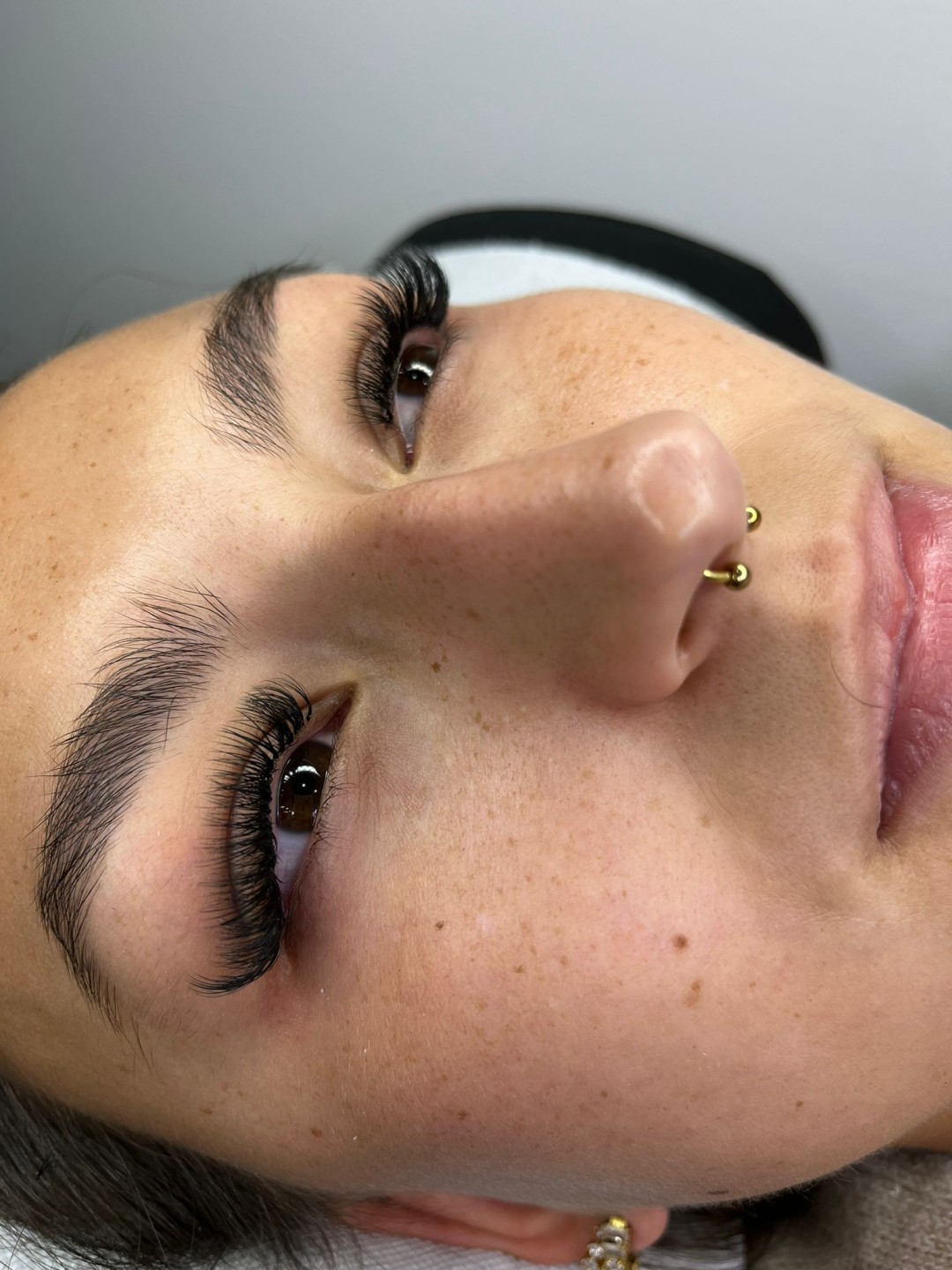 Princess beauty #nis Nadogradnja trepavica Nadogradnja trepavica - ruski volumen