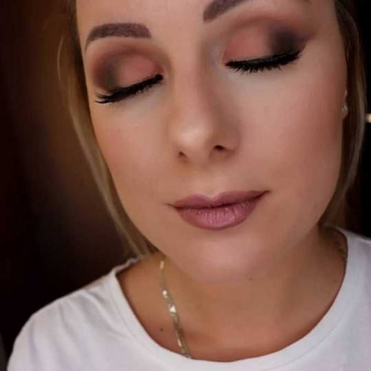 M Studio 0303 #novisad Make-up / šminkanje Profesionalno šminkanje + veštačke trepavice