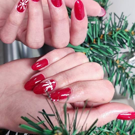 Beauty in Style DM #novisad Ojačavanje noktiju Ojačavanje prirodnih noktiju gelom - L dužina