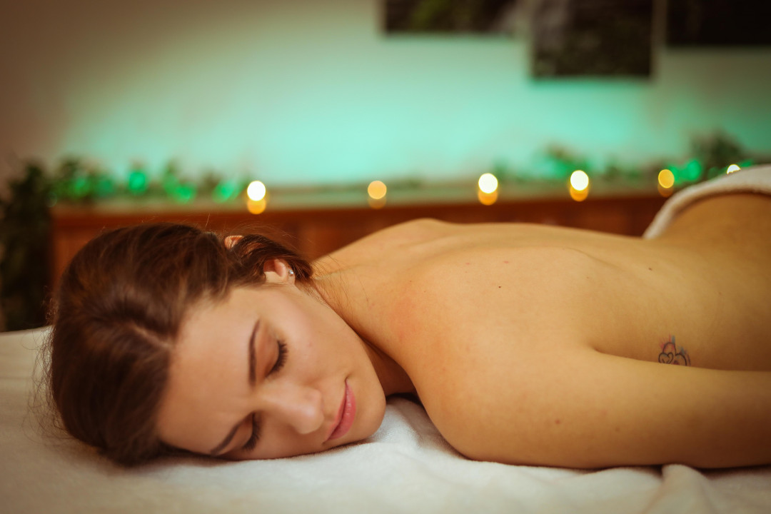PJ Health & Beauty Center #beograd Masaža za opuštanje / relax / antistres Relax masaža - 30 minuta