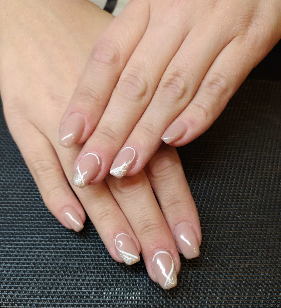 Ojačavanje noktiju gelom dužina 1 - Right Beauty, Beograd Ojačavanje noktiju Nokti Ojačavanje noktiju, Beograd, Centar, Stari grad, Dorćol