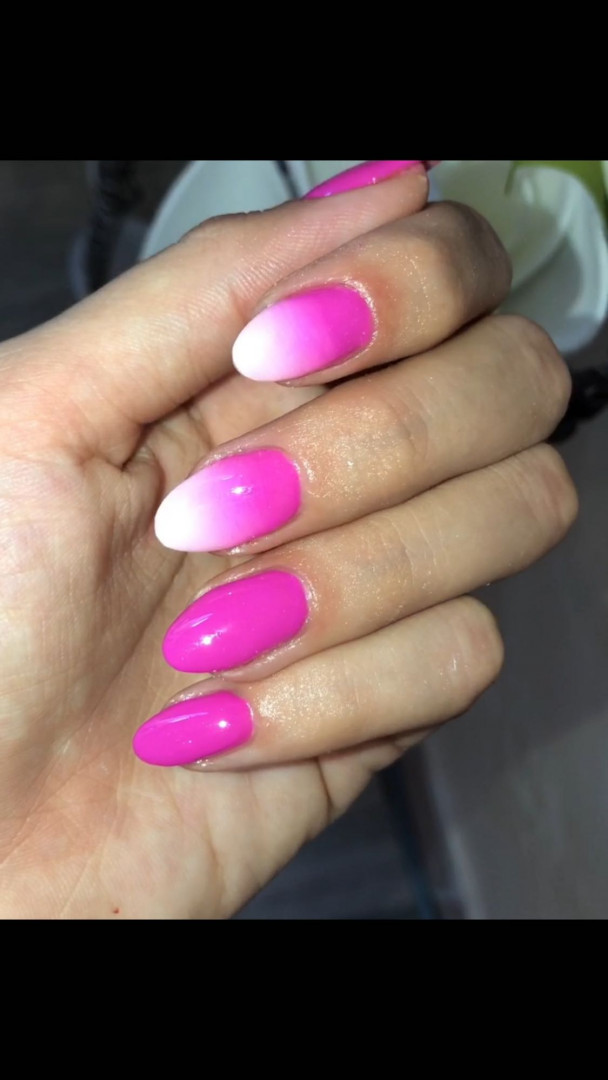 Mademoiselle Beauty #beograd Izlivanje noktiju Izlivanje noktiju gelom - S dužina