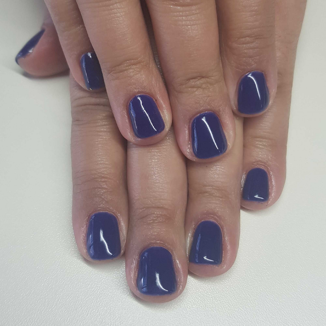 Eleonora #beograd Ojačavanje noktiju Ojačavanje prirodnih noktiju gelom + gel lak