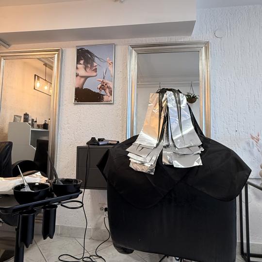 Studio O #novisad Farbanje kose Farbanje u složenoj tehnici (Meliranje/Balayage/Airtouch)