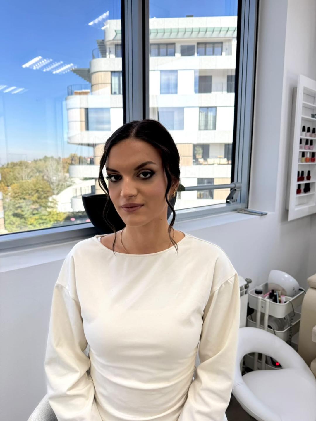Profesionalno šminkanje + veštačke trepavice+ fenranje na talase - GM Beauty studio, Beograd Make-up / šminkanje Lice Make-up / šminkanje, Beograd, Banovo brdo