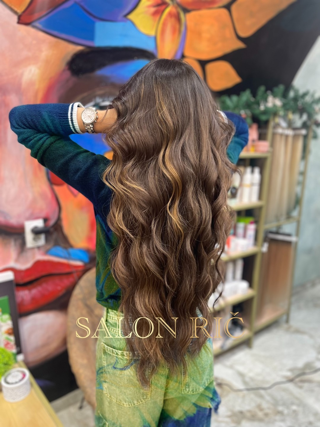Rič #novisad Feniranje i stilizovanje ʀᴇᴠʟᴏɴ - Preliv / Toniranje - duga kosa