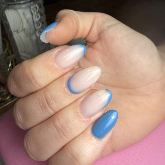 Beauty room Zvezdara #beograd Izlivanje noktiju Korekcija izlivanja noktiju gelom - M dužina