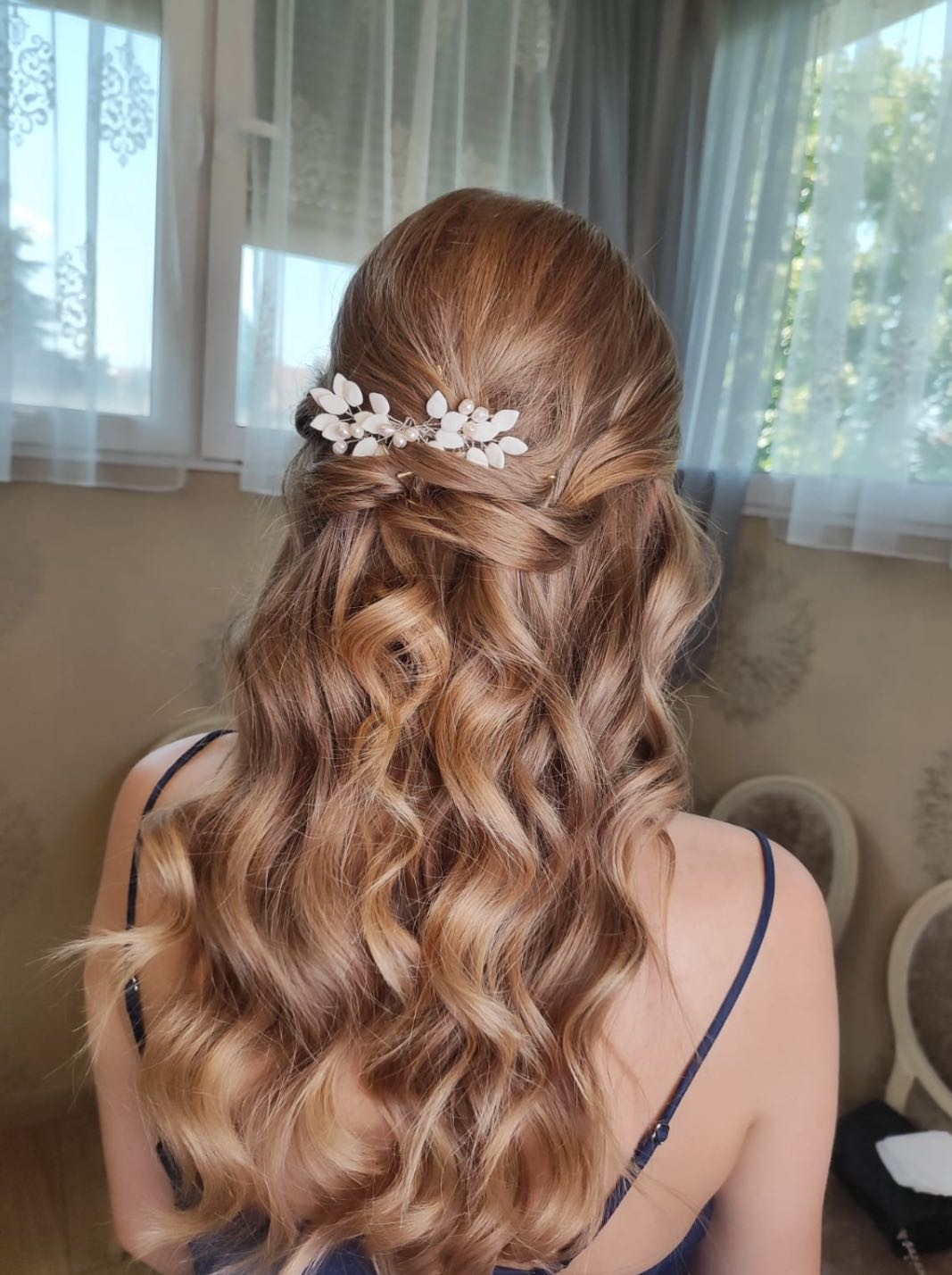 Bibi beauty centar #beograd Svečane i frizure za svadbu Svečana frizura - duga kosa