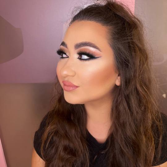 Xenija beauty #beograd Estetski pedikir Profesionalno šminkanje