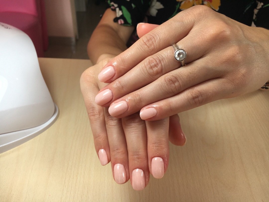 Fenix #beograd Gel lak Manikir + gel lak - rubber baza