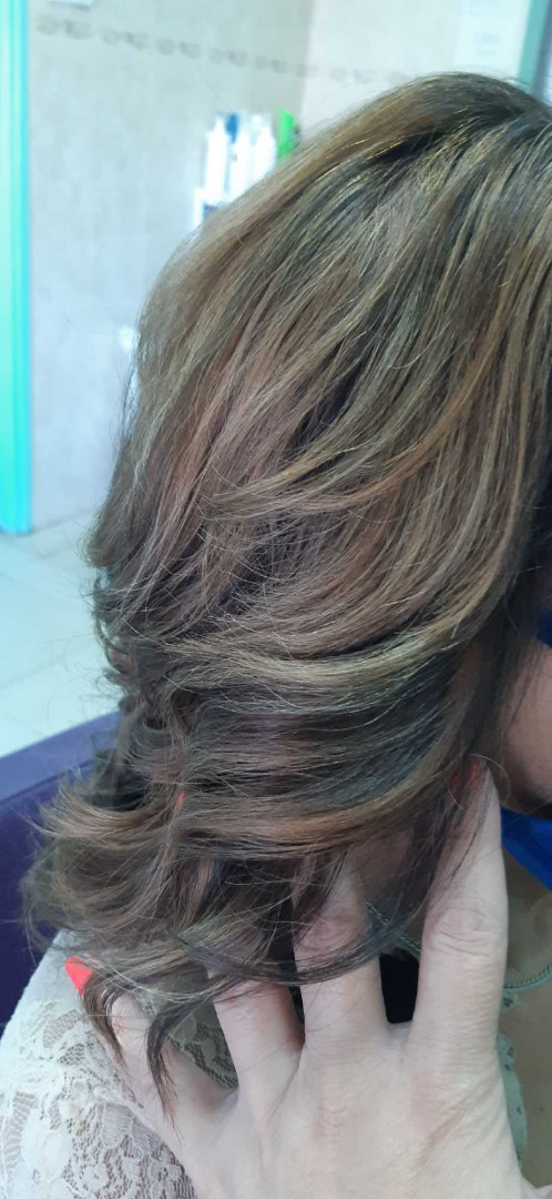 Estetik & Hairstilyst studio F #beograd Farbanje kose Balayage / Ombre + preliv / blanš - duga kosa