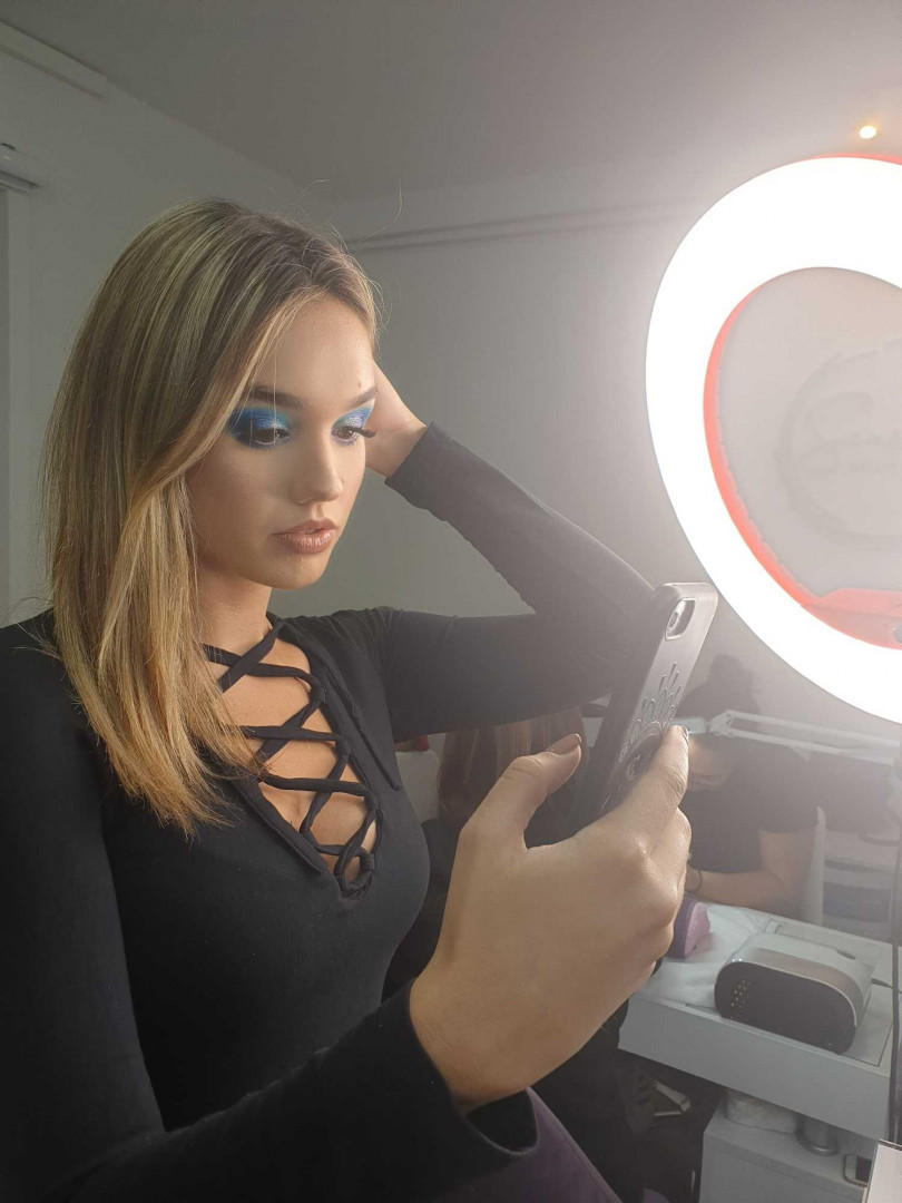 Profesionalno šminkanje + veštačke trepavice - Sensus, Beograd Make-up / šminkanje Lice Make-up / šminkanje, Beograd, Novi Beograd Stari Merkator