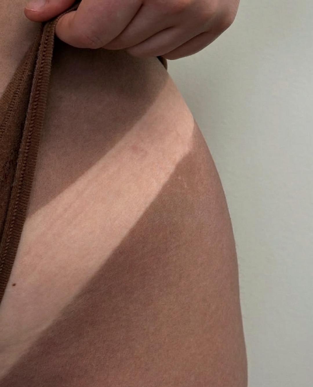 Noir artistry studio #beograd Air brush potamnjivanje kože Spray tan - celo telo