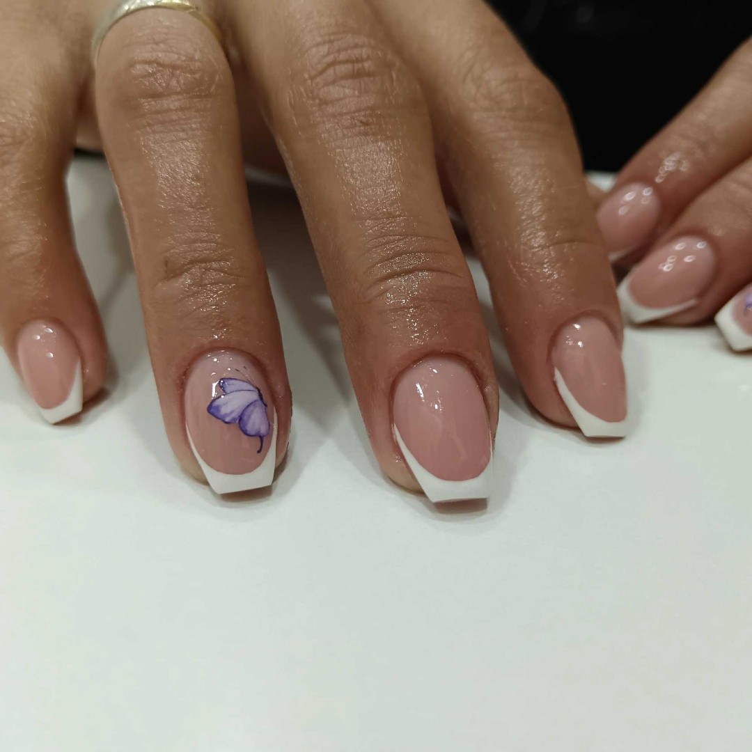 Studio Lila #novisad Nadogradnja noktiju Nadogradnja noktiju tipsama - M dužina