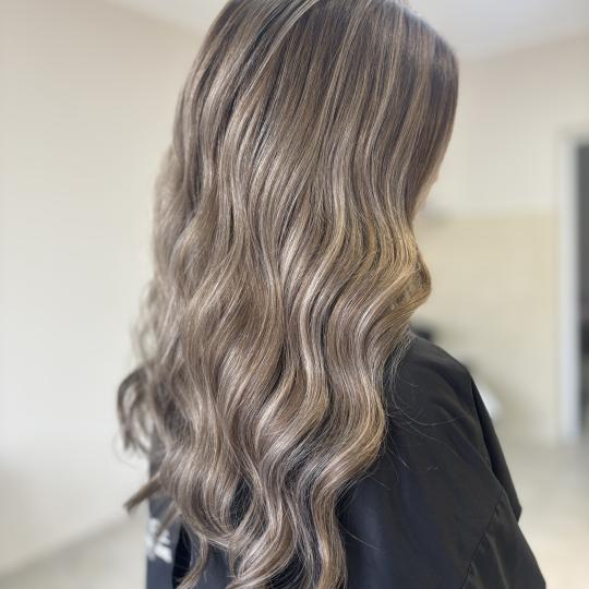 Atelier Kat #beograd Ombre, sombre, balayage Pramenovi - duga kosa
