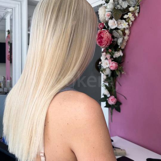 Vortex beauty studio #beograd Žensko šišanje Žensko šišanje + feniranje - kratka kosa