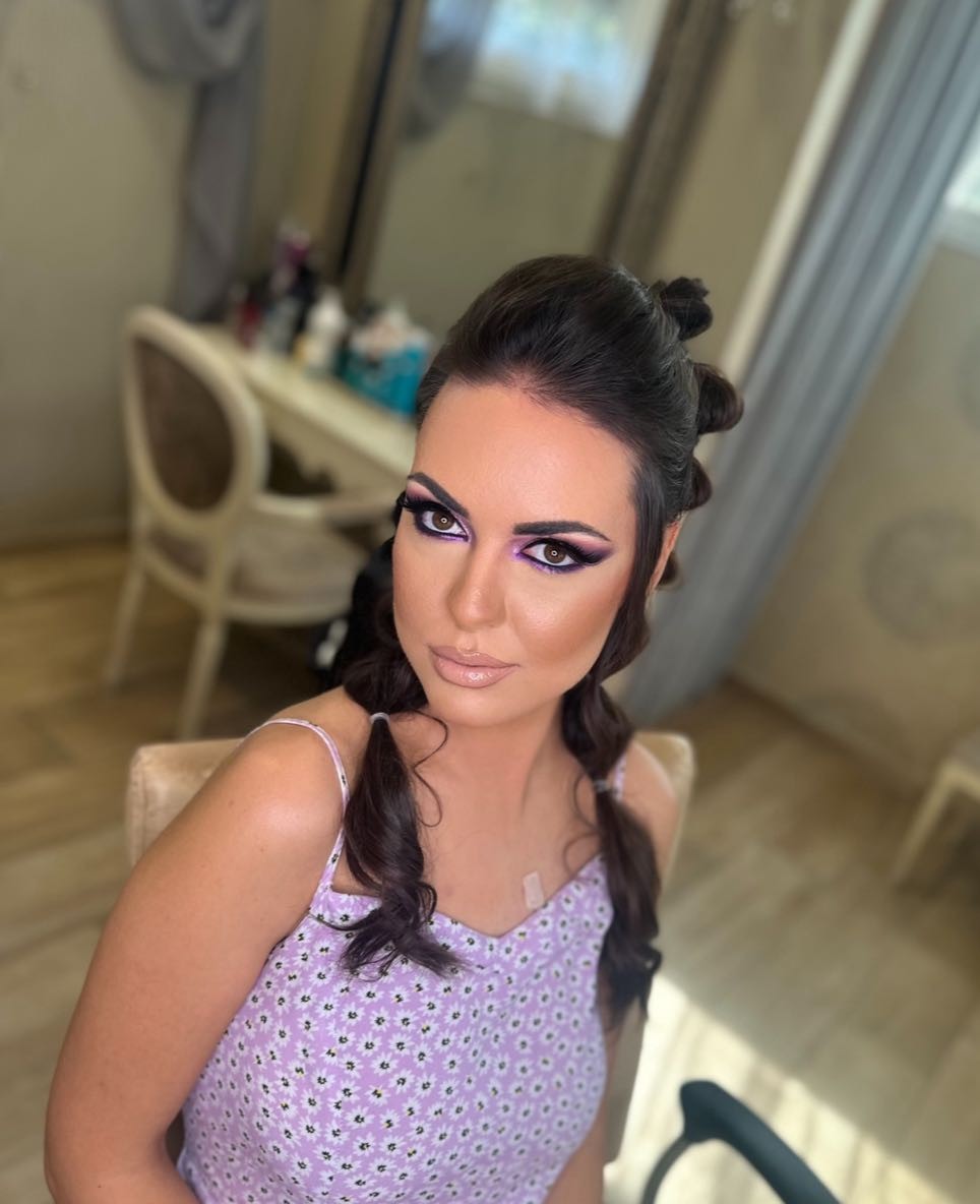 Bibi beauty centar #beograd Make-up / šminkanje Profesionalno šminkanje + veštačke trepavice + svečana frizura