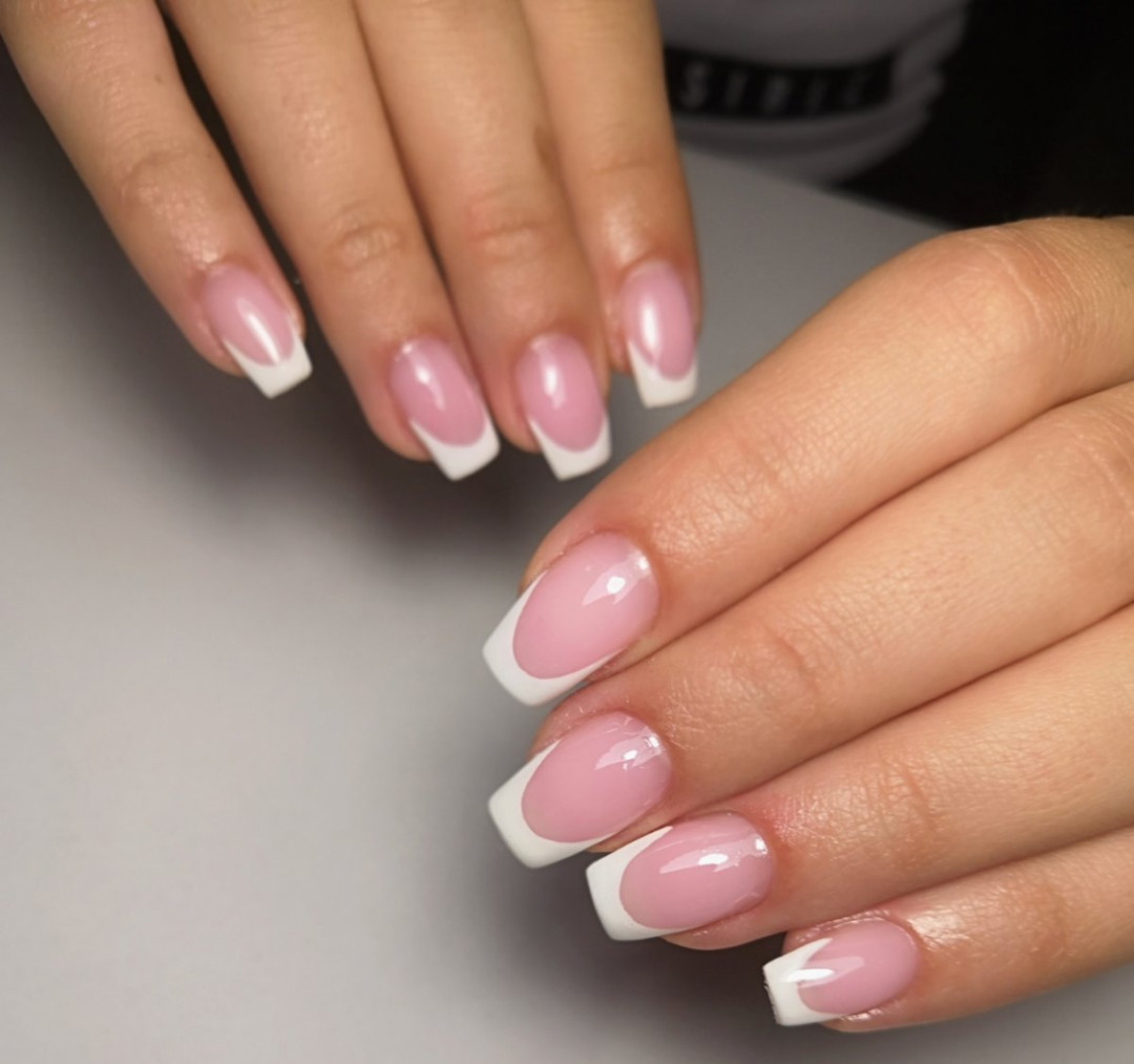 Studio lepote Violet #nis Nadogradnja noktiju