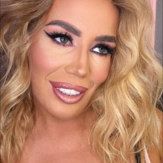 Xenija beauty #beograd Estetski pedikir Profesionalno šminkanje