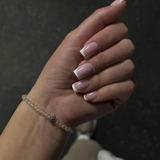 Beauty Corner TP #beograd Izlivanje noktiju Izlivanje noktiju gelom - S dužina