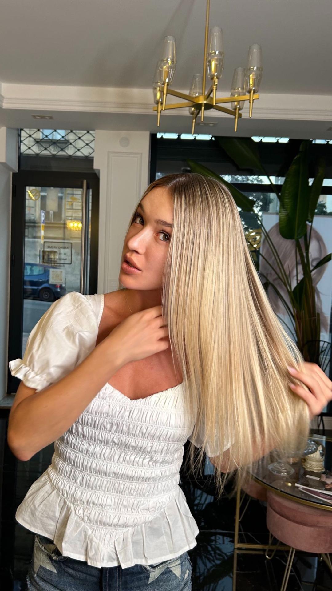 Keratinsko ispravljanje kose KSILK - duga kosa - Esthetique Privé, Beograd Keratinski tretmani Frizerski saloni i frizeri Keratinski tretmani, Beograd, Centar, Stari grad, Dorćol
