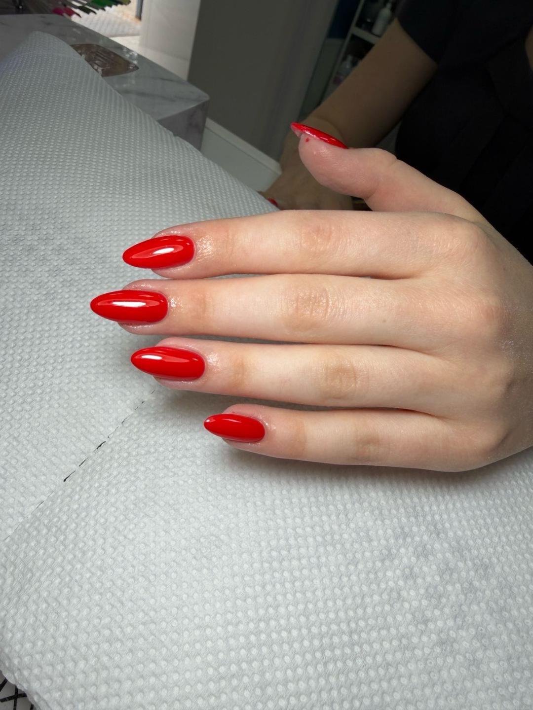 Korekcija noktiju salonski rad - M dužina - Sneža Nails, Beograd Izlivanje noktiju Nokti Izlivanje noktiju, Beograd, Novi Beograd Stari Merkator