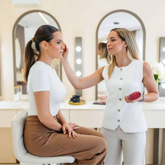 Vision Beauty #nis Make-up / šminkanje Profesionalno šminkanje + gratis veštačke trepavice - šm