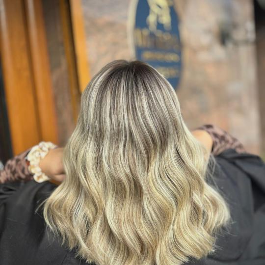 Marina Janjić Beauty room #beograd Pramenovi Pramenovi cele kose - sve dužine kose