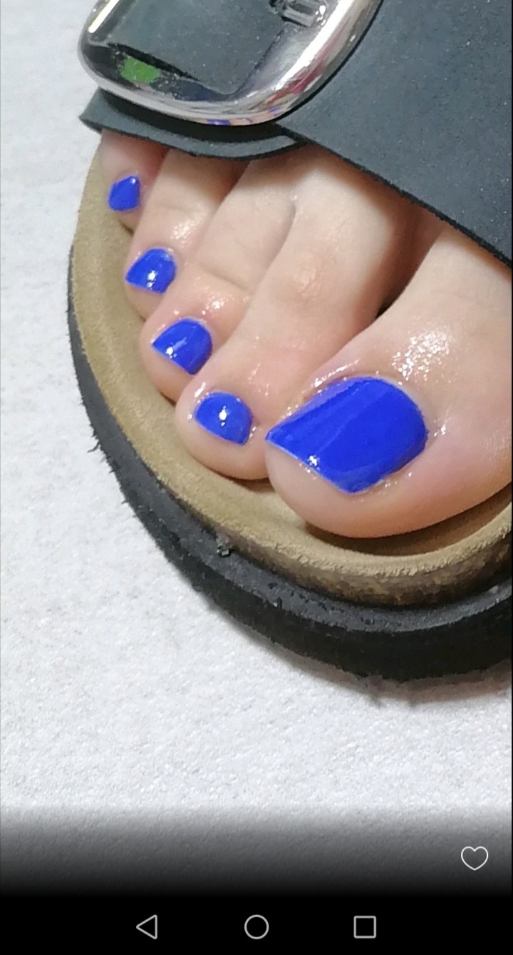 Dunja beauty 022 #novisad Estetski pedikir Estetski pedikir + gel lak