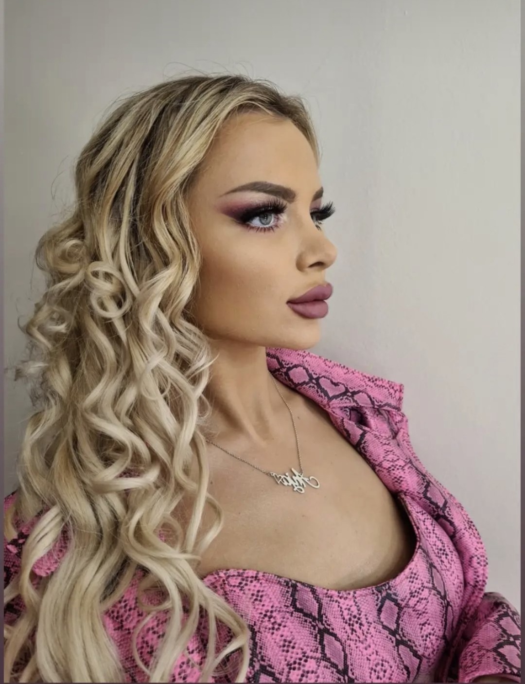 Studio Popov #beograd Make-up / šminkanje Profesionalno šminkanje - večernja šminka