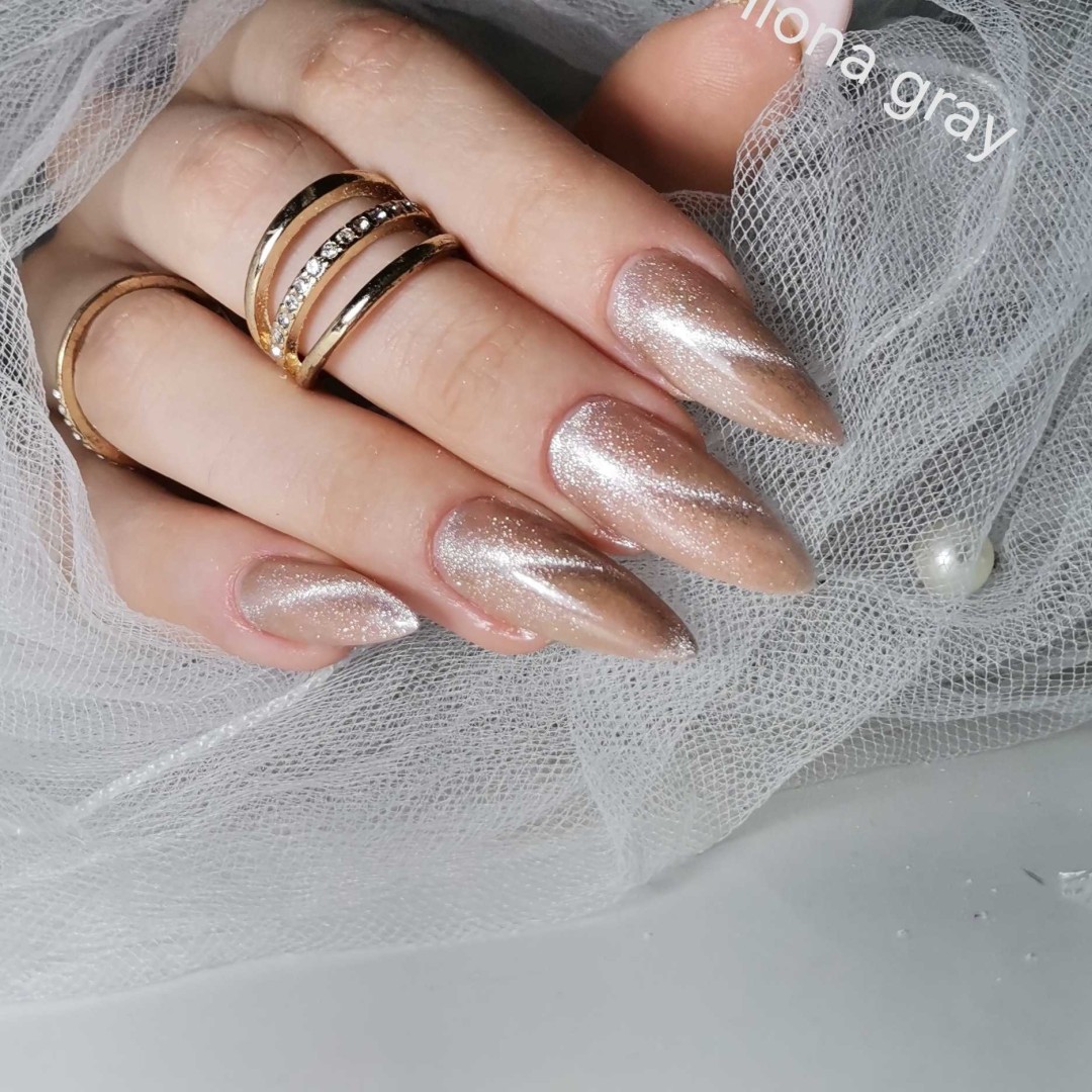 Korekcija izlivanja noktiju gelom - XL dužina - Ilona Gray, Beograd Izlivanje noktiju Nokti Izlivanje noktiju, Beograd, Vračar, Čubura, Crveni krst