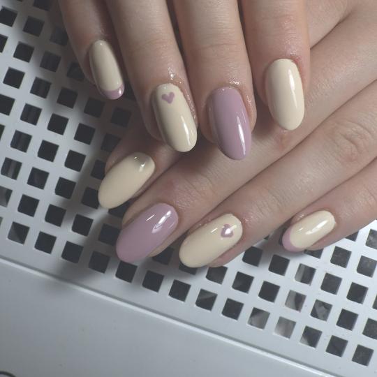 Krispy tattoo & nails #beograd Korekcija noktiju Korekcija noktiju - M dužina Nokti M dužine sa di
