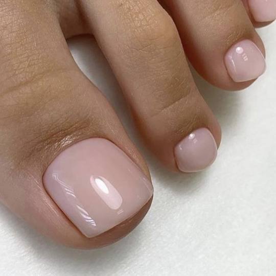Beauty Line #beograd Estetski pedikir Estetski pedikir + gel lak Lepa i negovana stopala 😃