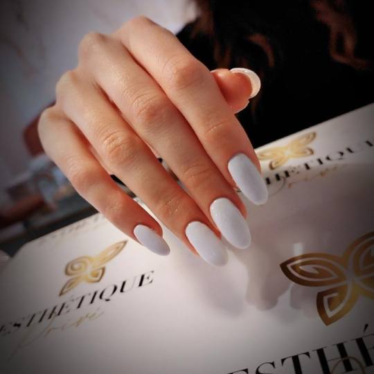 Esthetique Privé #beograd Korekcija noktiju