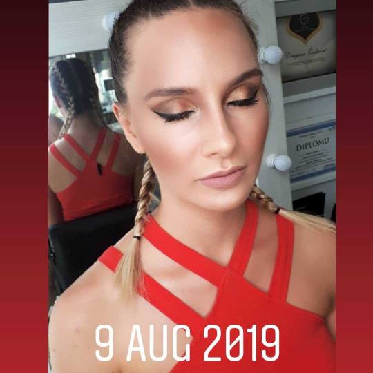 Beauty Team #novisad Make-up / šminkanje old gold Profesionalno šminkanje Brend koji se koristi za