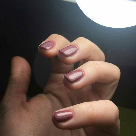 Look at me #beograd Manikir Manikir + gel lak CND Creative Play