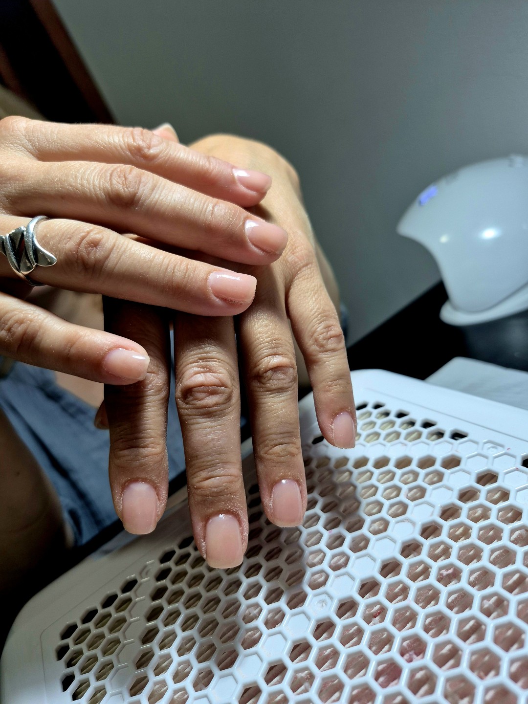 Krispy tattoo & nails #beograd Izlivanje noktiju Izlivanje noktiju gelom - S dužina