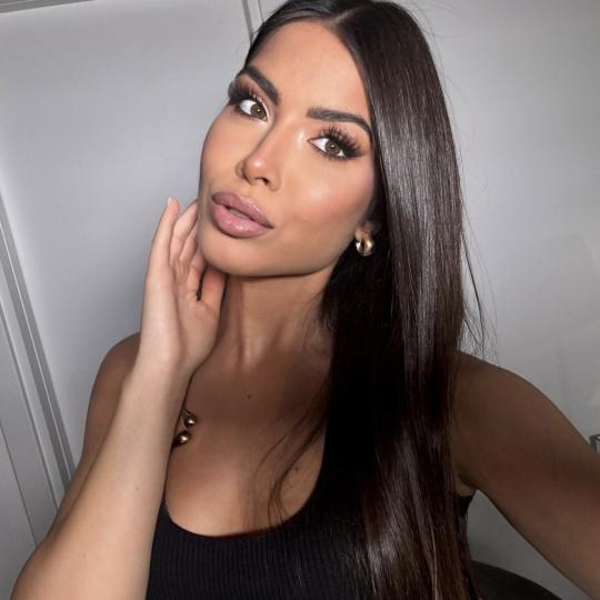 Staša Vasić make up #beograd Make-up / šminkanje Profesionalno šminkanje + veštačke trepavice