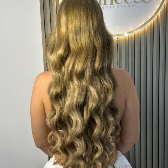 Princess beauty salon #nis Farbanje kose Svečana frizura talasi - duga kosa